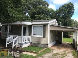 12 Roberts Rd, Newnan, GA 30263