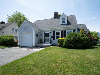 20 Norman Ave, Cranston, RI, 02910
