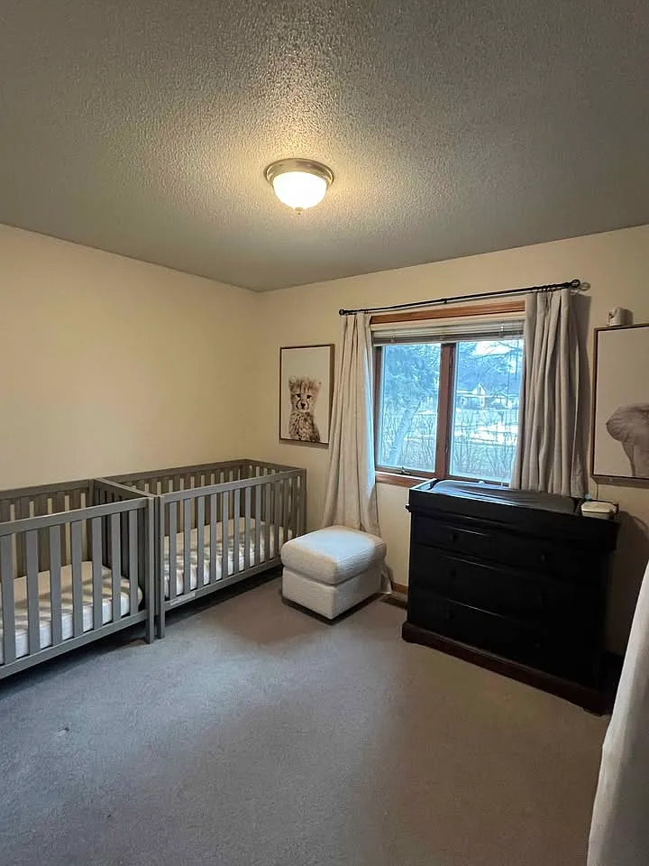 3 bed, 2100 sqft, $1,750 — Photo 4