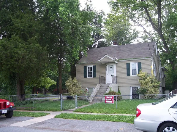 9104 Rhode Island Ave, College Park, MD 20740