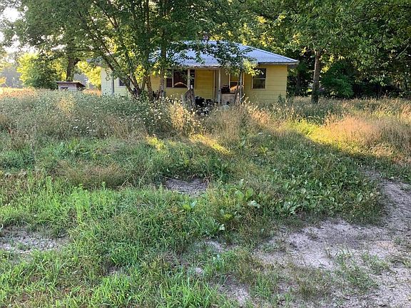 3rd image of 443 County Road 507