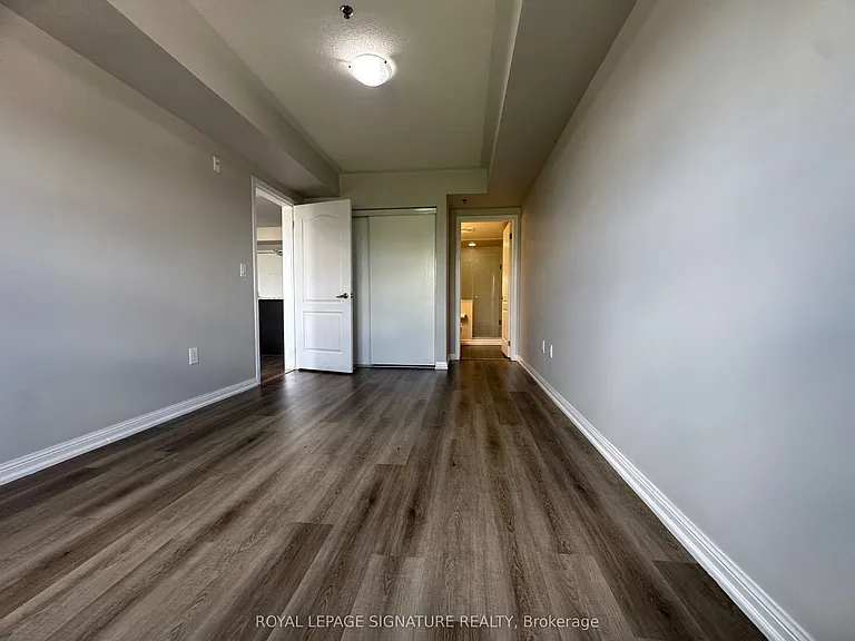 60 Baycliffe Cres #305 — Photo 8