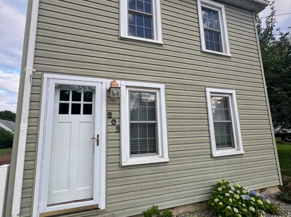 203 Virginia Ave, Galena, MD 21635