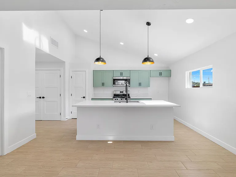1327 W Speedway Blvd — Photo 7