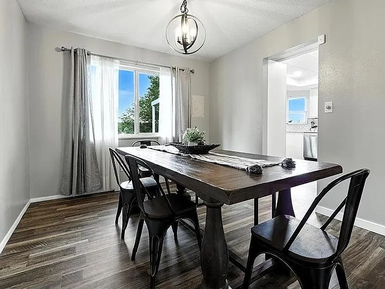 1538 W Owen Cir — Photo 15