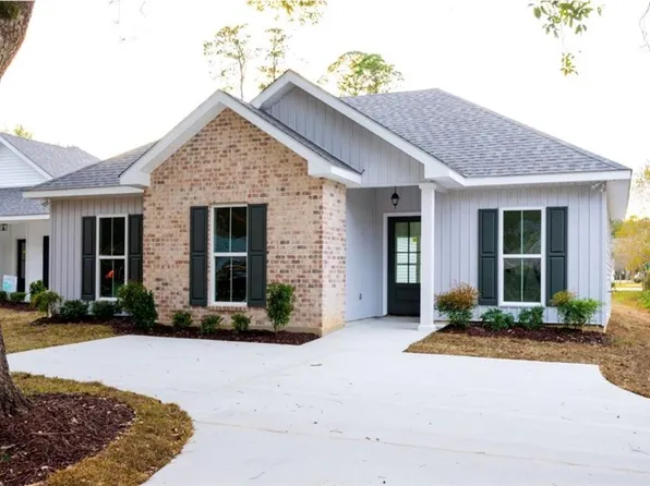 4126 Dauphine St, Slidell, LA 70460