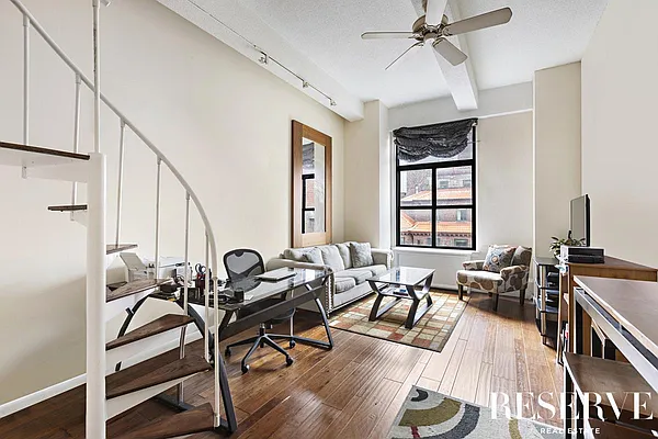 Rented by Reserve | media 1