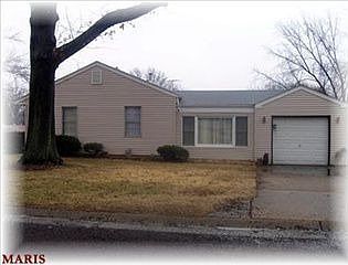2nd image of 9104 Leamont Dr