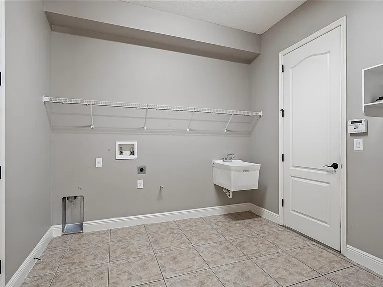 5333 Sagecrest Dr — Photo 53