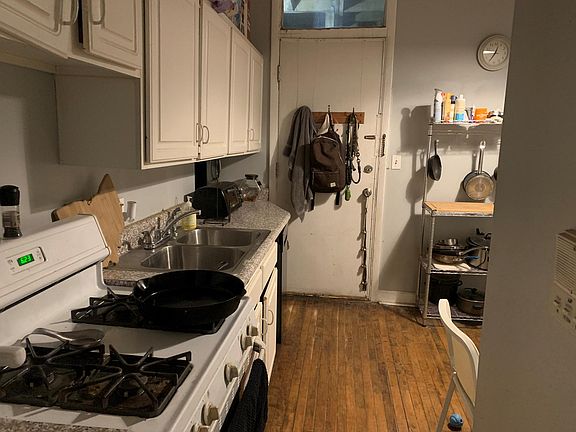 4th image of 1514 N Wieland St APT 2R