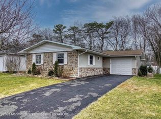 29 Markham Rd, Brick, NJ 08724