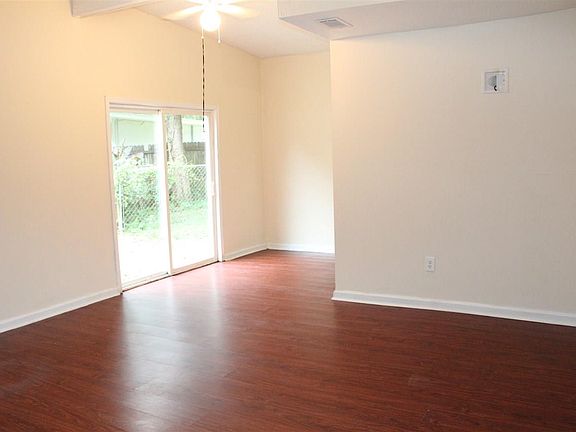 5th image of 244 Aquamarine Dr
