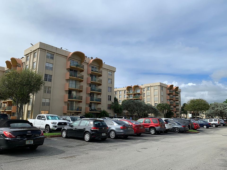 1st image of 9320 Fontainebleau Blvd APT 205