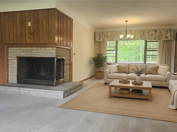 5th image of 11290 Colburn Rd