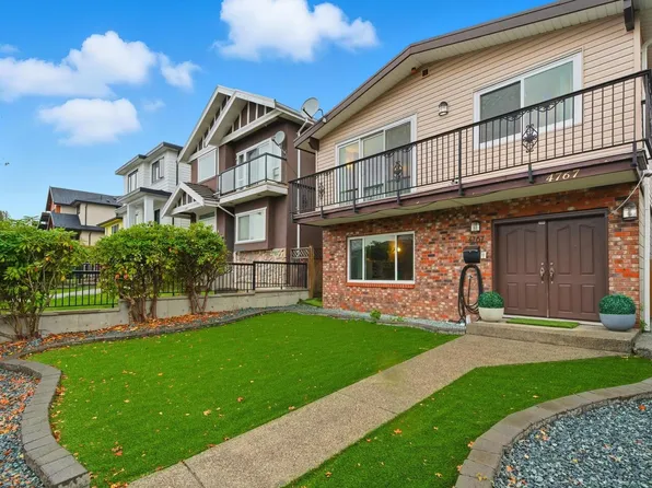 4767 Union St, Burnaby, BC V5C 2Y5