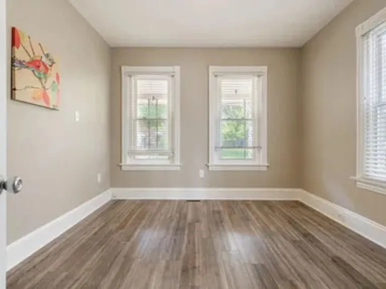 424 Walnut St #1 — Photo 9