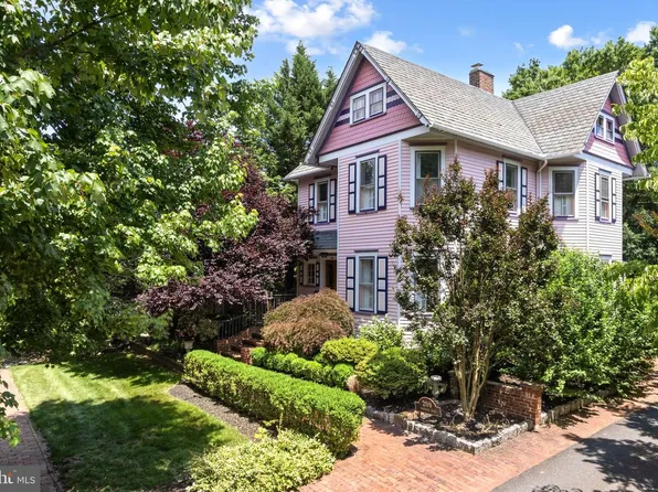 209 Warwick Rd, Haddonfield, NJ 08033
