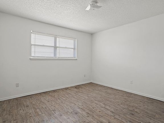 3rd image of 5718 Brownfield Dr #B