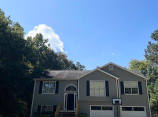 60 W Ridge Dr, Temple, GA 30179