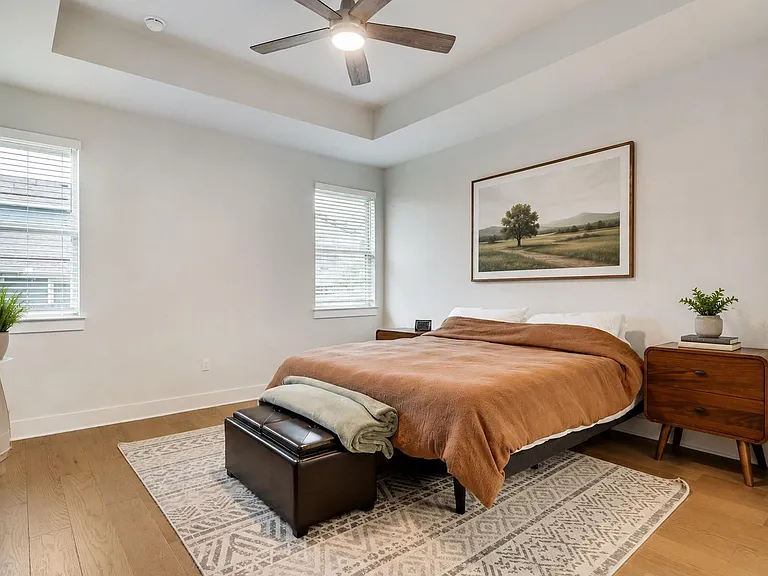 8608 McKamy Dr — Photo 15