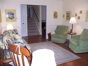 5th image of 1628 Estes Dr