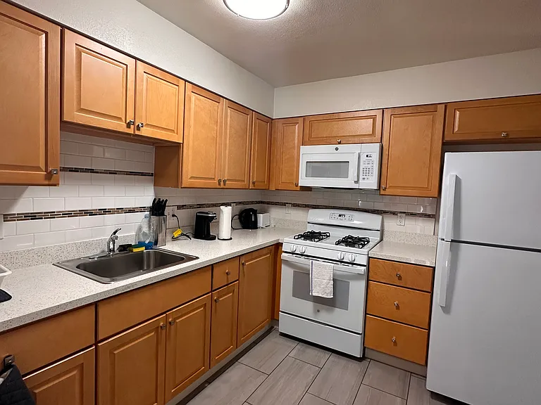 2030 Bancroft Way #4 — Photo 6