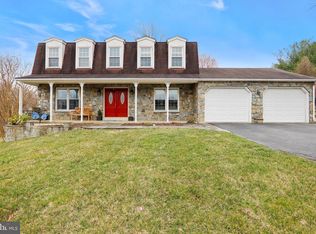 7108 Needwood Rd, Derwood, MD 20855
