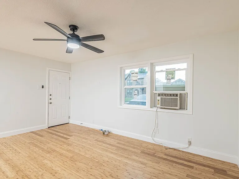 2303 Rosewood St #1 — Photo 5
