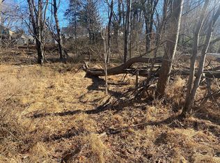 Deborah Dr, Potomac, MD 20854