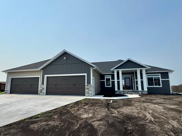 413 Reese Way, Mapleton, ND 58059