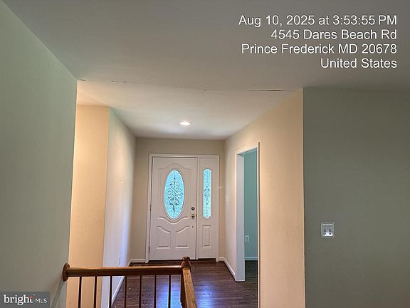 5th image of 4551 Dares Beach Rd