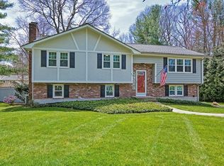 25 Coach Rd, Mansfield, MA 02048