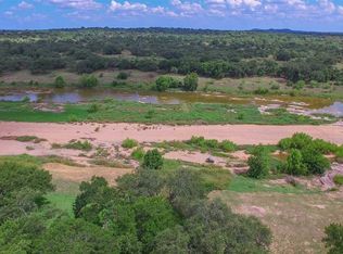 201 W Indian Bend Rd, Llano, TX 78643