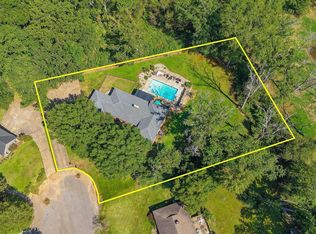 104 Cedar Ln, Moulton, AL 35650