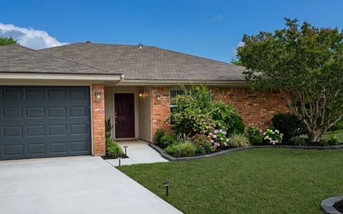410 Saddle Dr Photo 1