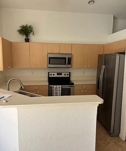 890 Golden Cane Dr — Photo 4
