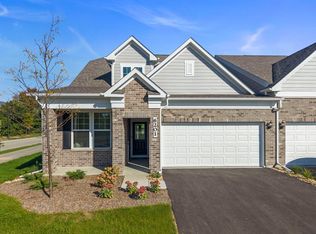 6201 Links Dr #24001, Woodridge, IL 60517