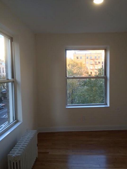 1st image of 50 Horatio St APT 7