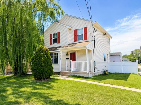 8269 River Rd, Pennsauken, NJ 08110