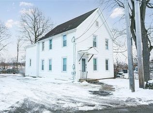 16 Cairn St, Rochester, NY 14611