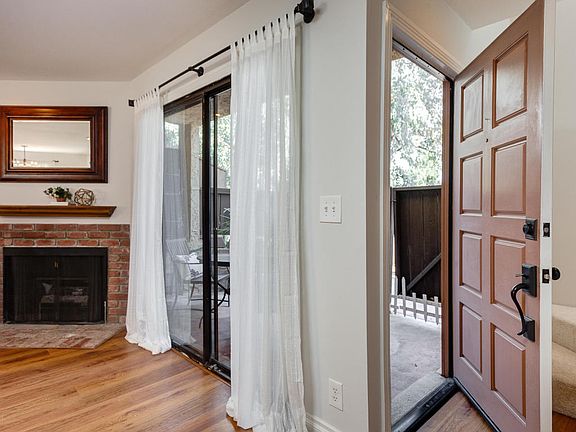 2nd image of 110 Chapel Ave #10