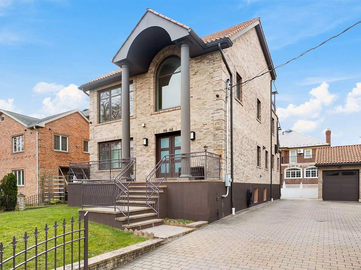 4644 Douglaston Parkway, Flushing, NY 11362 Zillow