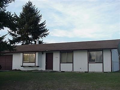 1st image of 114 NW Circle View Dr