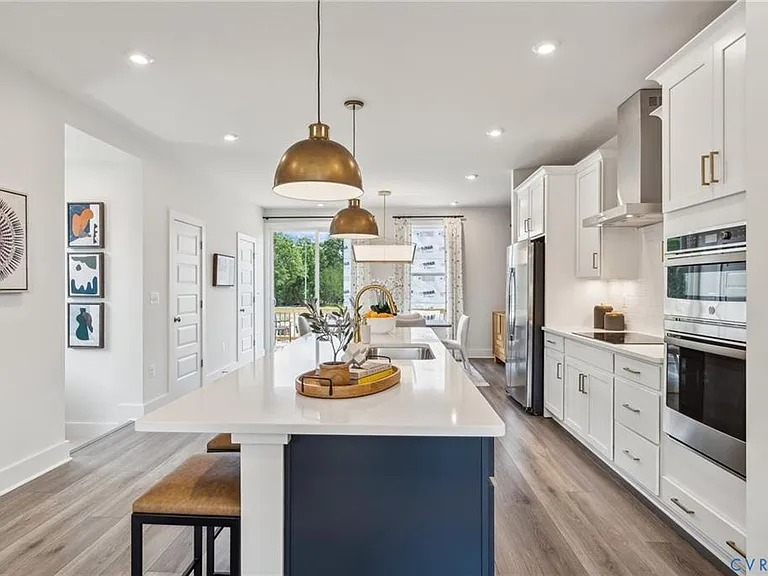 9425 Alquist St — Photo 3