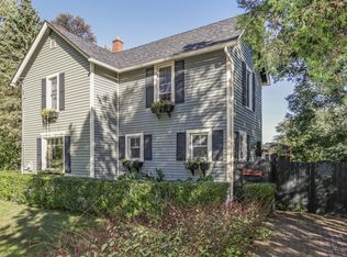 419 Illinois Ave, Elgin, IL 60120