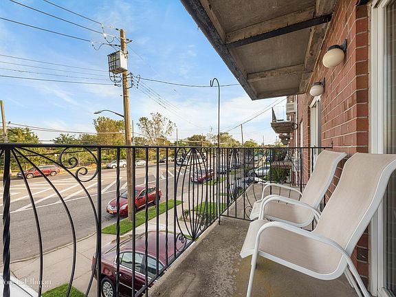 5th image of 7939 Seaview Ave #E2