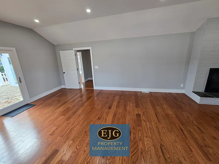 116 Old Homestead Hwy #1 — Photo 46