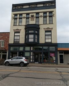 240 Spring Street UNIT D, Jeffersonville, IN, 47130