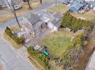 6 Babb Rd, Southwick, MA 01077