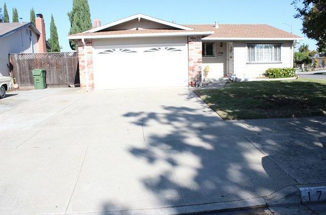 1st image of 1709 Vista Glen Ct